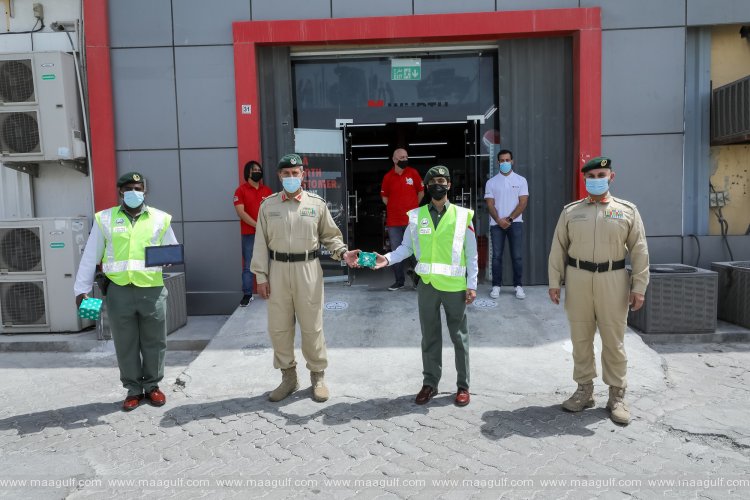 Dubai Cops honoured for arresting thief in less than an hour